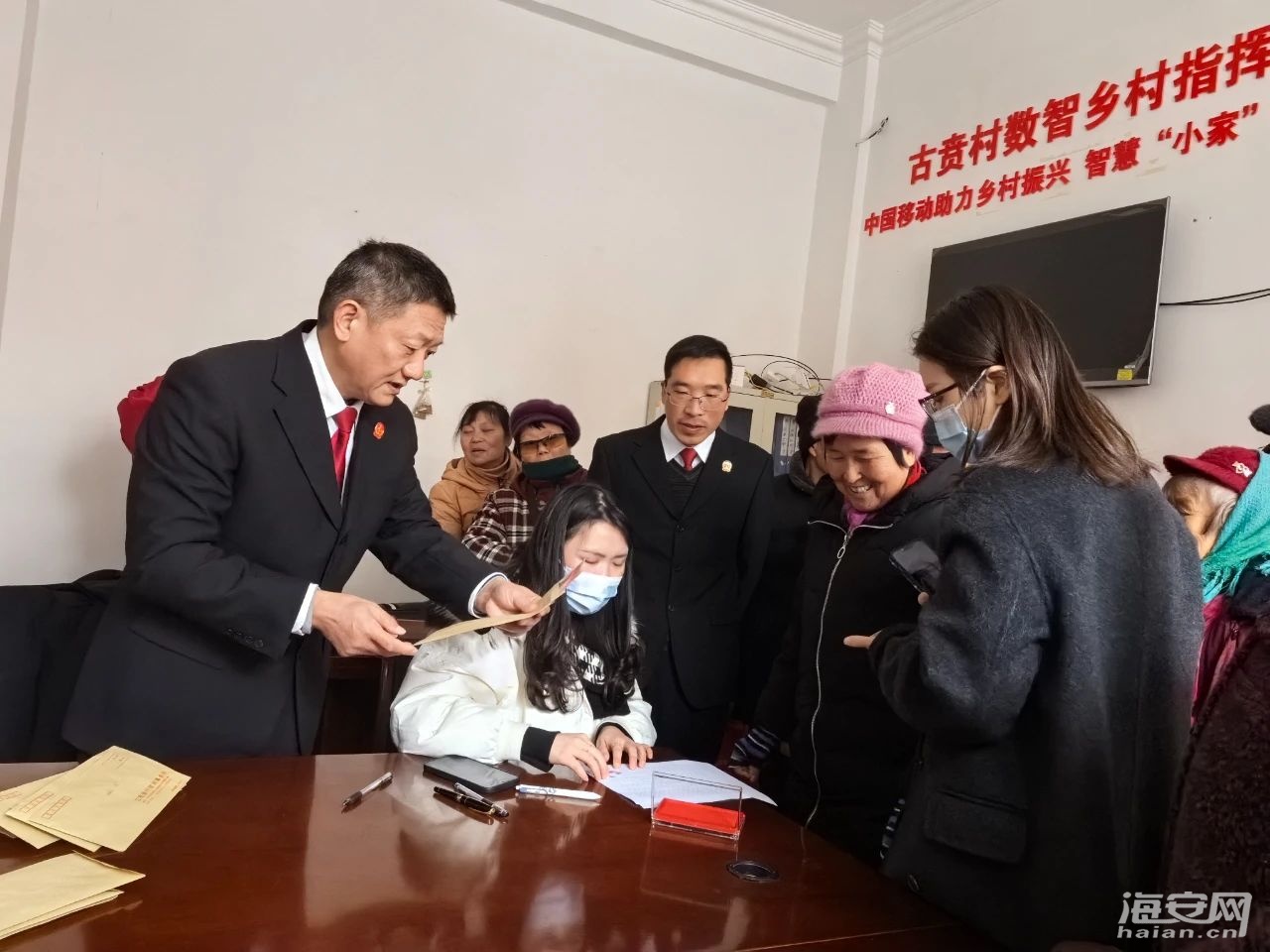 e8189d15cb7132214745873dabd28e86.jpg