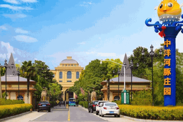 02b293ab2e1145beda66360584fab198.gif