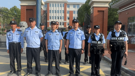 7dd0746acf77638bba7757f04ecba605.gif