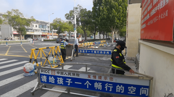 d02ba5cbba854b1699bf50a9c0d23928.gif