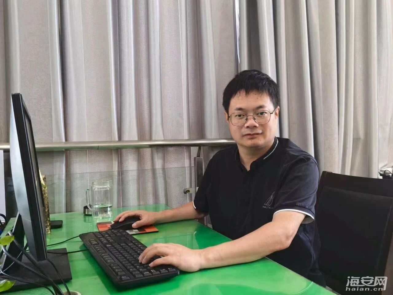 ab4d406550373e2b82cee377812cfcaa.jpg